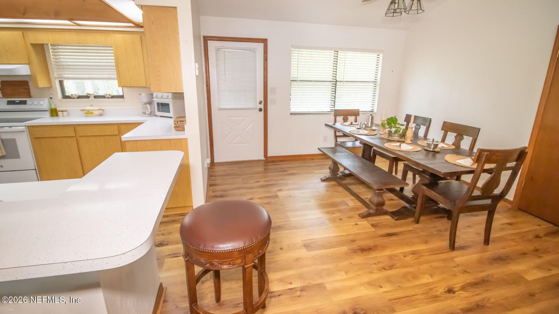 303 Riley Lake Drive, Hawthorne, FL 32640 Photo