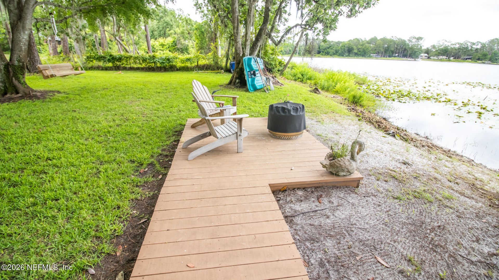 303 Riley Lake Drive, Hawthorne, FL 32640 Photo