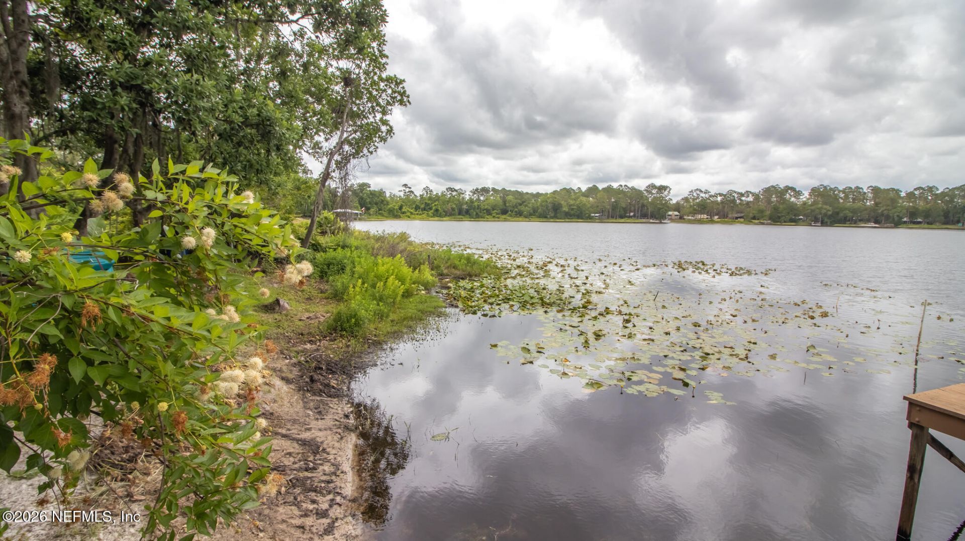 303 Riley Lake Drive, Hawthorne, FL 32640 Photo