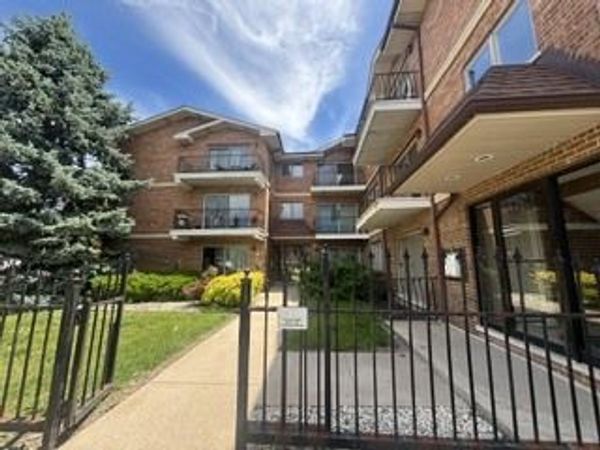 6307 S Nashville Avenue, Unit 2N, Chicago, IL 60638
