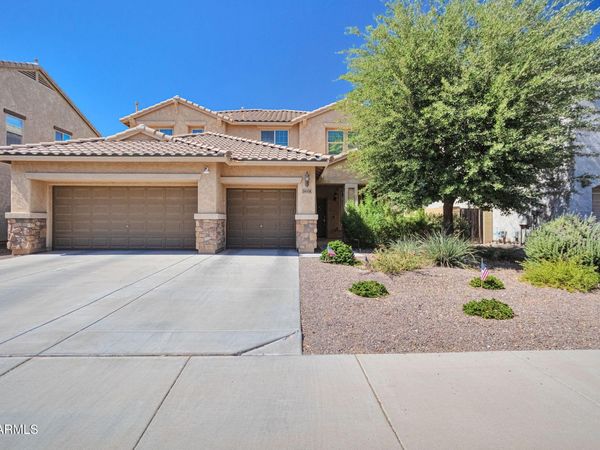 18004 W DIANA Avenue, Waddell, AZ 85355