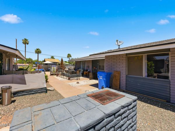 1313 N 48TH Street, Phoenix, AZ 85008