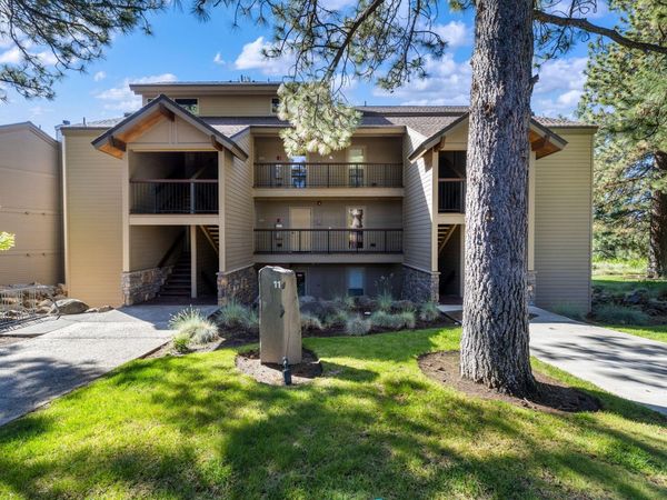 18575 SW Century Drive, Unit 1123, Bend, OR 97702