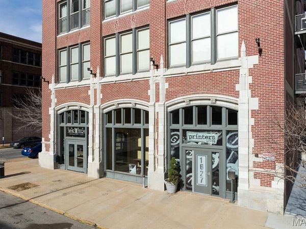 1627 Locust Street, Unit 706, St Louis, MO 63103