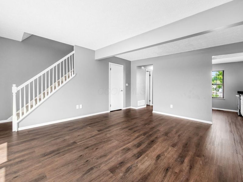 7660 Exploration Drive, Columbus, OH 43085 Photo 10