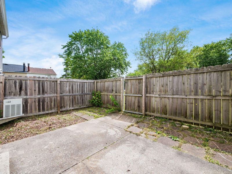 7660 Exploration Drive, Columbus, OH 43085 Photo 17
