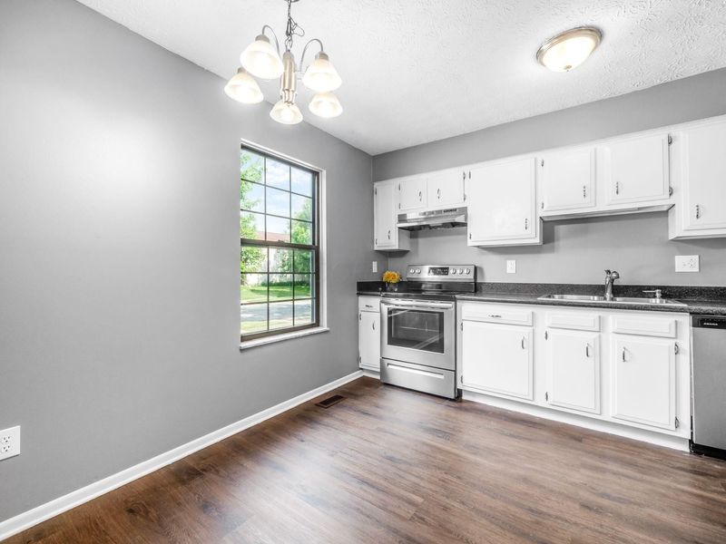 7660 Exploration Drive, Columbus, OH 43085 Photo 3