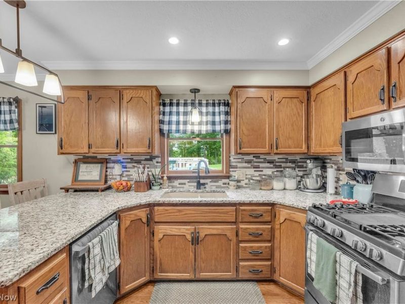 408 River Road, Canal Fulton, OH 44614 Photo 11