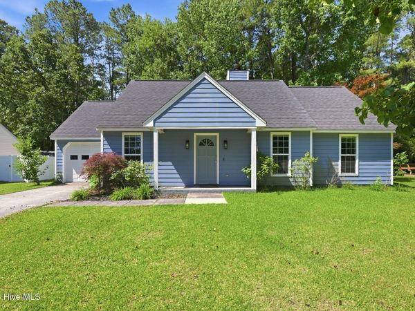 3411 Belmont Boulevard , New Bern, NC 28562