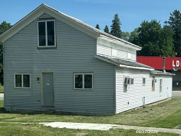 119 Washington Avenue, Lakeview, MI 48850