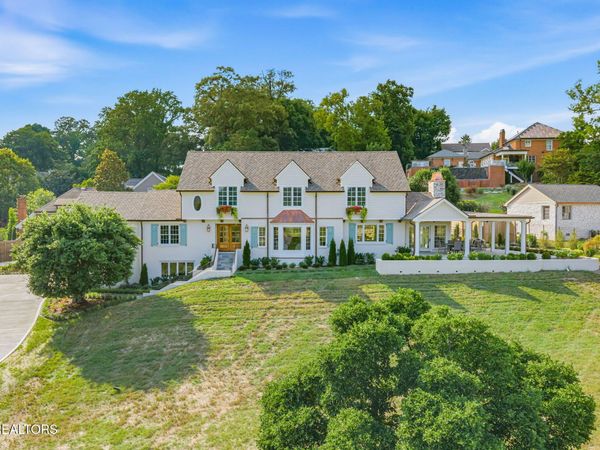 3403 Lake View Drive, Knoxville, TN 37919