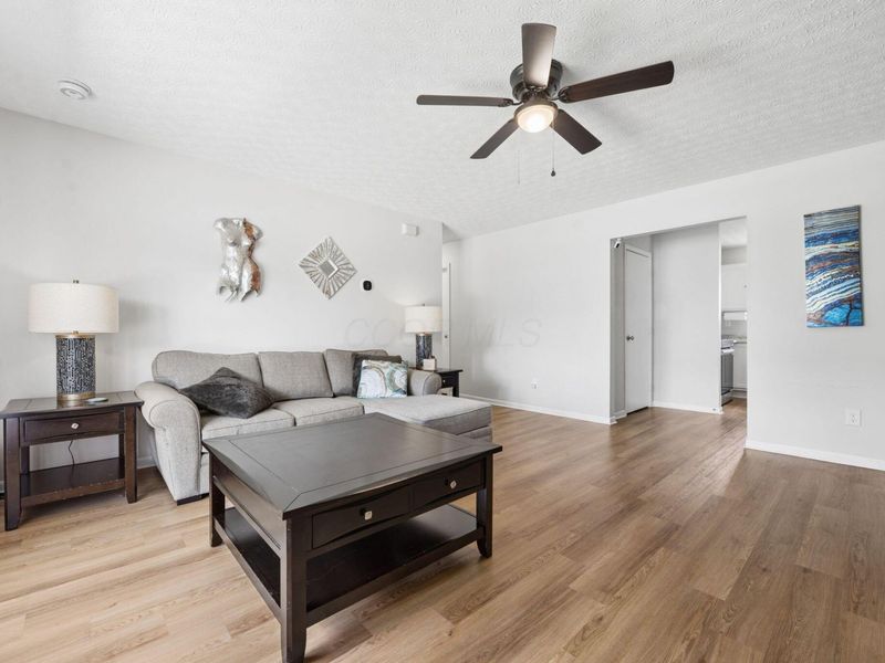 4628 Parkwick Drive, Columbus, OH 43228 Photo 8