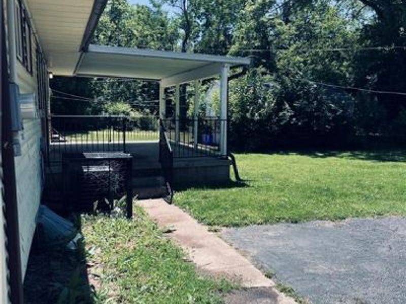 3395 Brumbaugh Boulevard, Dayton, OH 45406 Photo 2