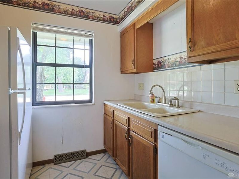 3410 Carol Ann Lane, Middletown, OH 45044 Photo 12