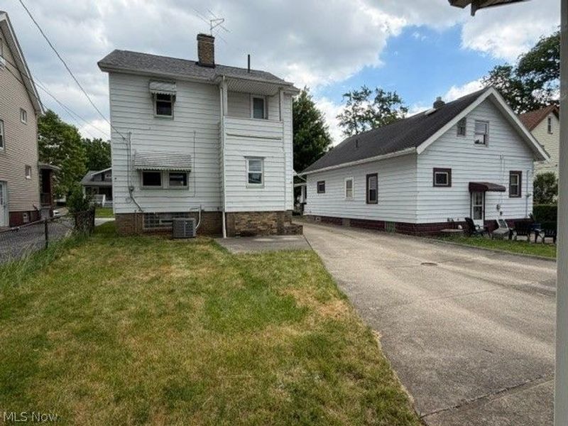 4642 Rockwood Road, Garfield Heights, OH 44125 Photo 3