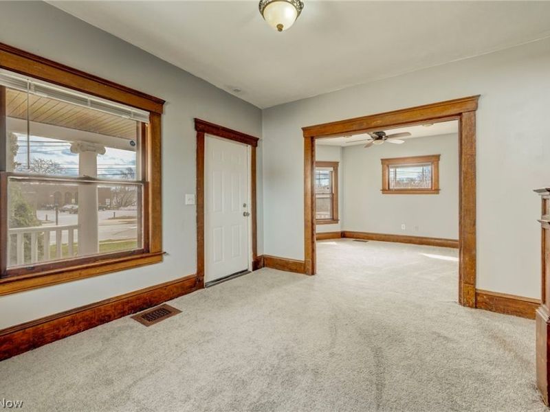 4432 Pearl Road , Cleveland, OH 44109 Photo 10