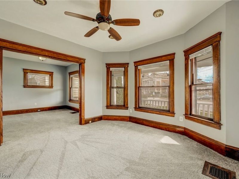 4432 Pearl Road , Cleveland, OH 44109 Photo 12