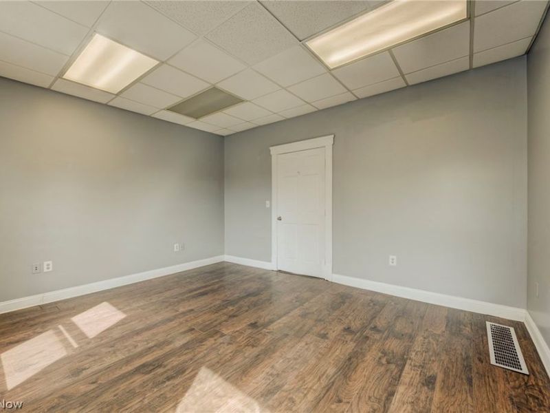 4432 Pearl Road , Cleveland, OH 44109 Photo 16