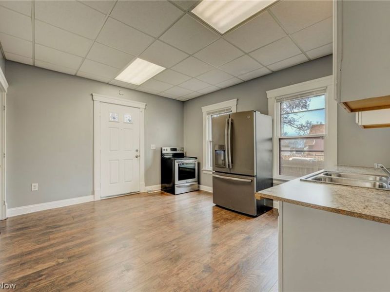4432 Pearl Road , Cleveland, OH 44109 Photo 18