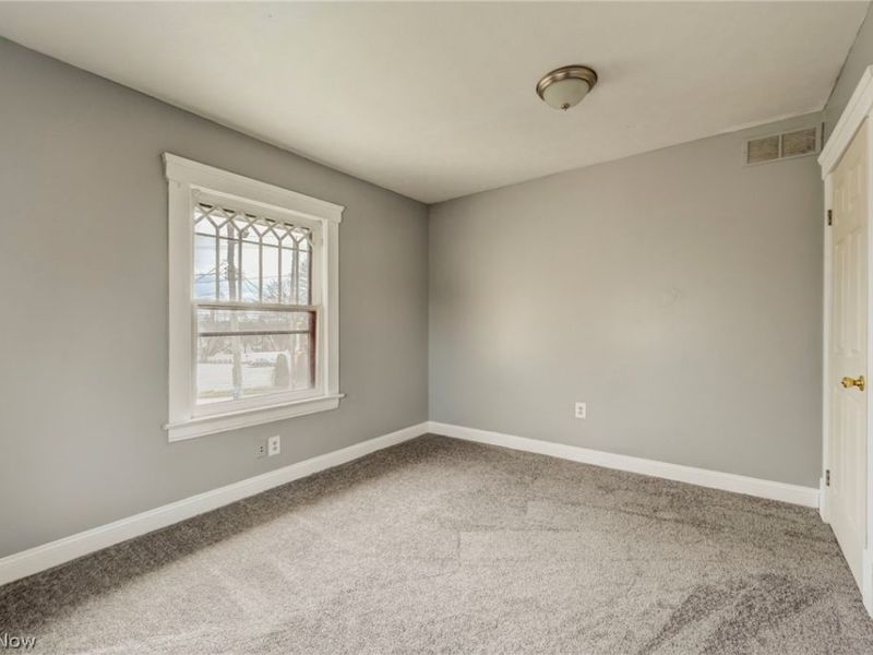 4432 Pearl Road , Cleveland, OH 44109 Photo 23