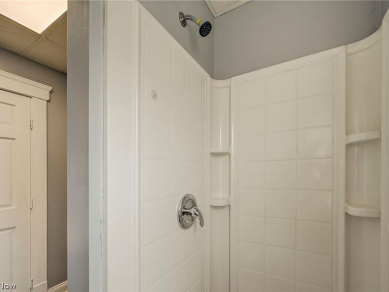 4432 Pearl Road , Cleveland, OH 44109 Photo 27