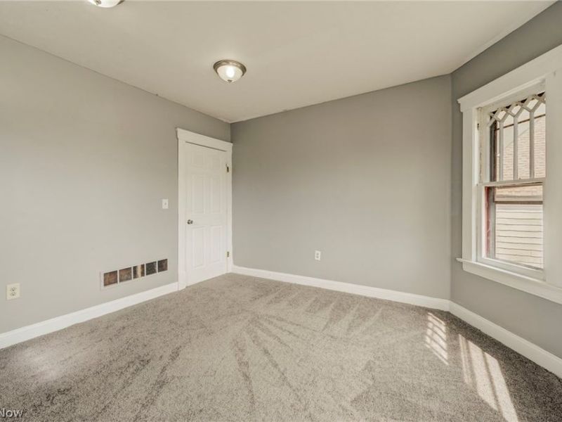 4432 Pearl Road , Cleveland, OH 44109 Photo 35