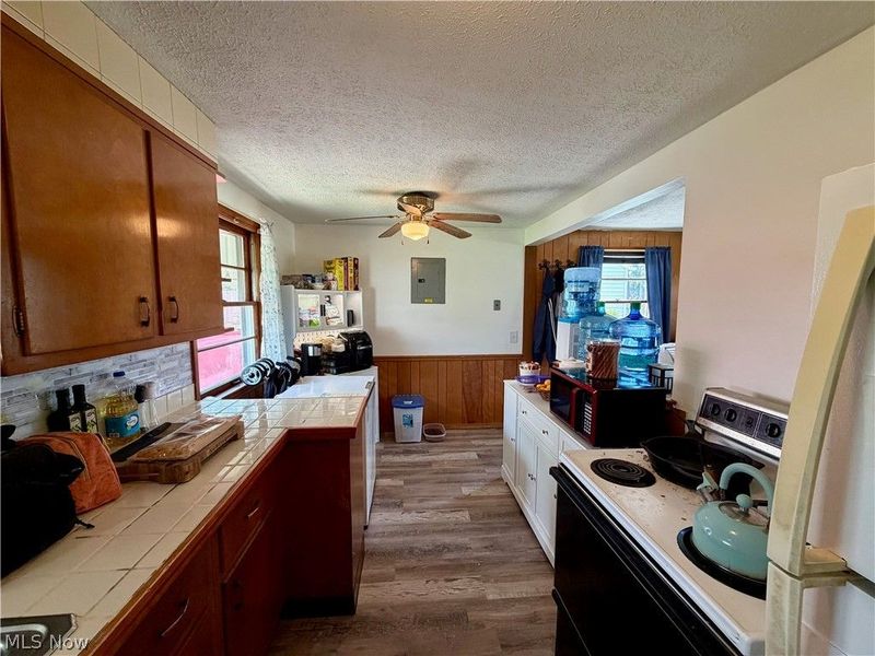 1232 Hawthorne Avenue SW, Canton, OH 44710 Photo 12