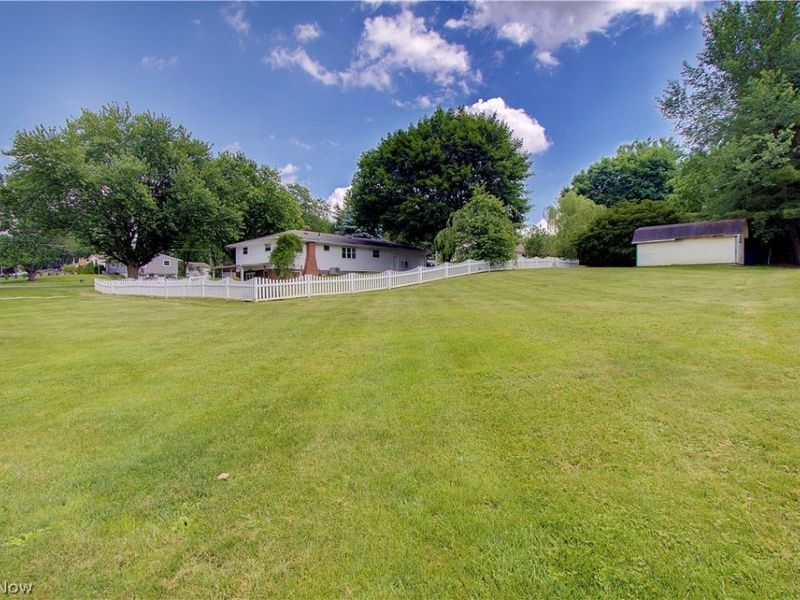 6787 Glenmere Avenue NE, Canton, OH 44721 Photo 11