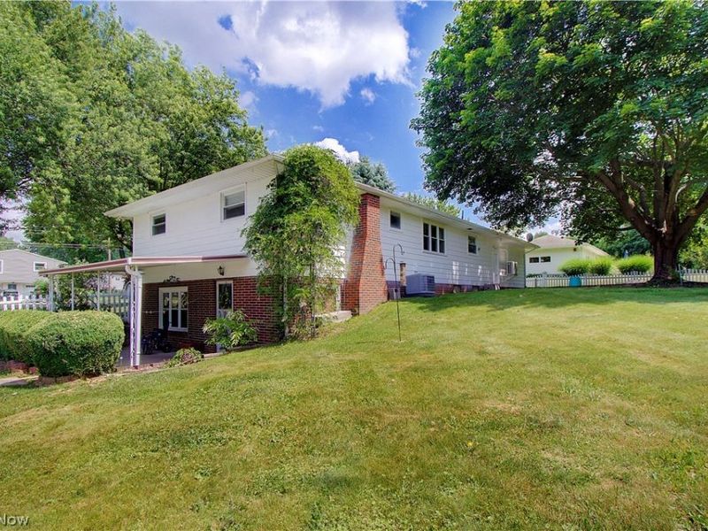6787 Glenmere Avenue NE, Canton, OH 44721 Photo 9