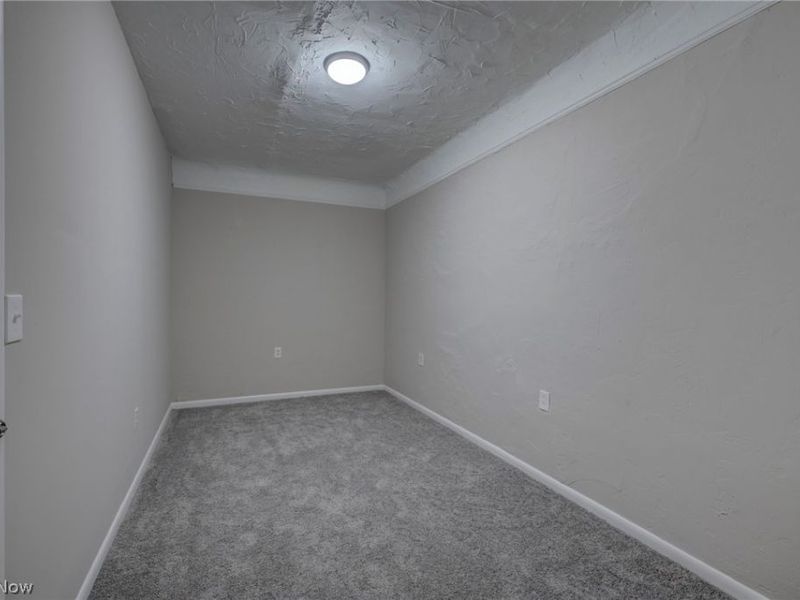 4438 Pearl Road , Cleveland, OH 44109 Photo 23