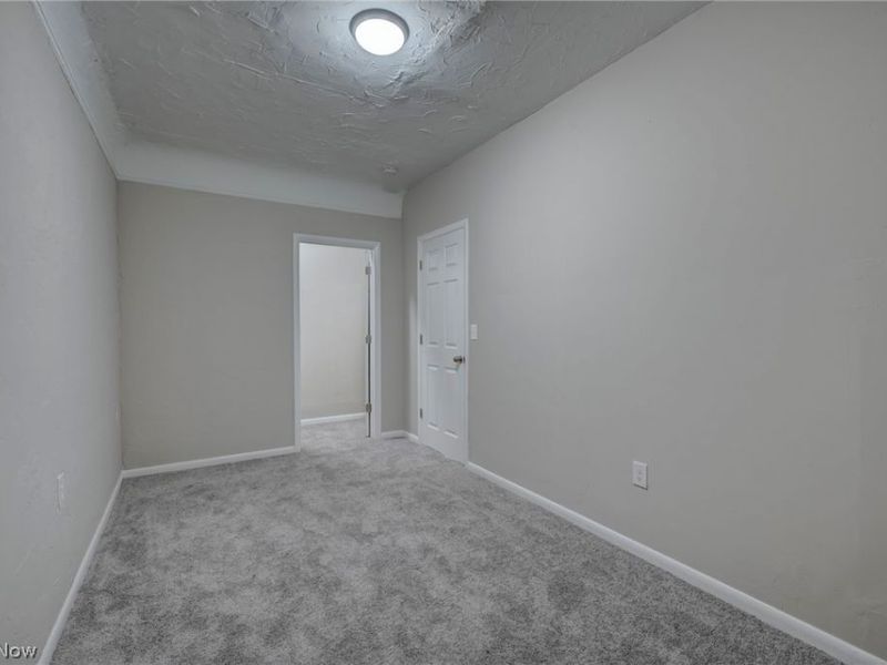 4438 Pearl Road , Cleveland, OH 44109 Photo 25