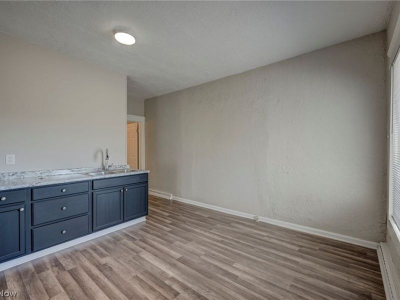 4438 Pearl Road , Cleveland, OH 44109 Photo 28