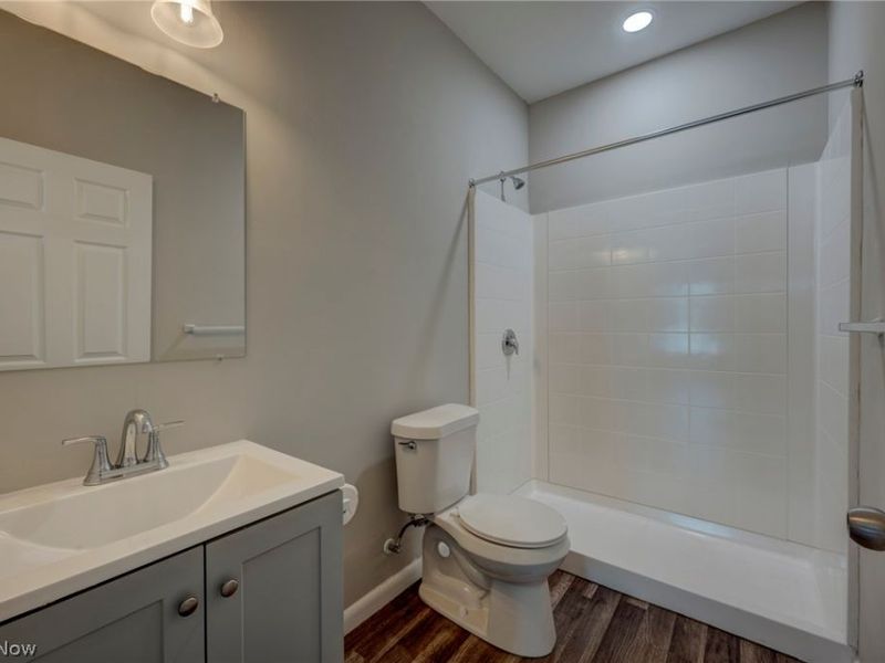 4438 Pearl Road , Cleveland, OH 44109 Photo 35