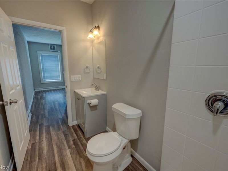 4438 Pearl Road , Cleveland, OH 44109 Photo 36