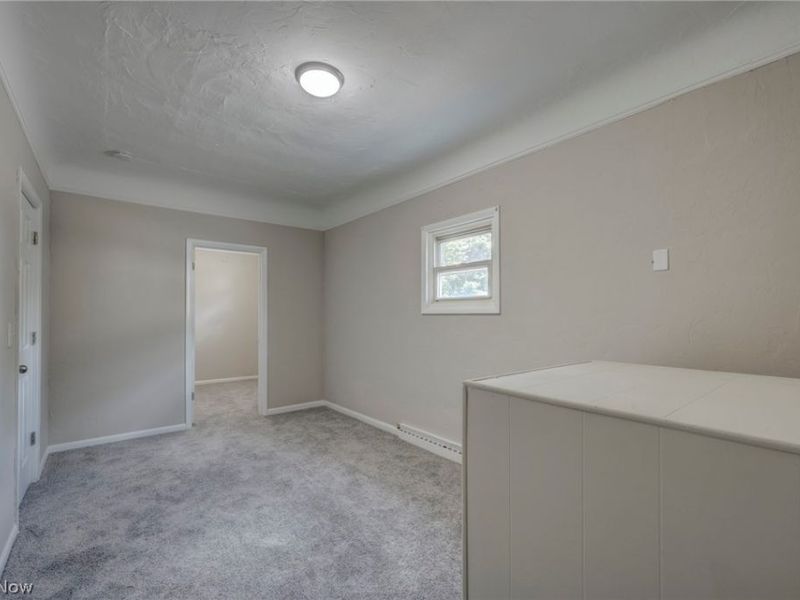 4438 Pearl Road , Cleveland, OH 44109 Photo 39