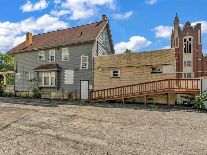 4438 Pearl Road , Cleveland, OH 44109 Photo 4