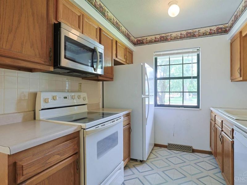3410 Carol Ann Lane, Middletown, OH 45044 Photo 11