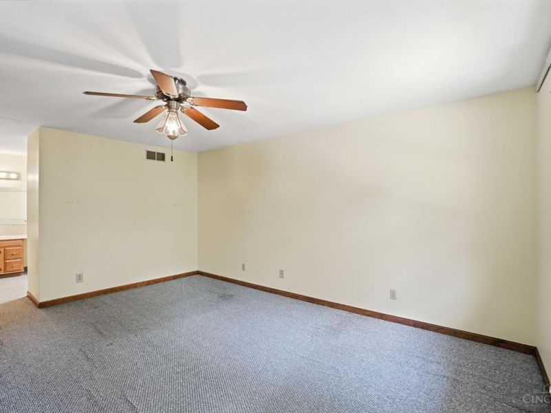 9387 Harrison Pike, Whitewater Twp, OH 45002 Photo 4
