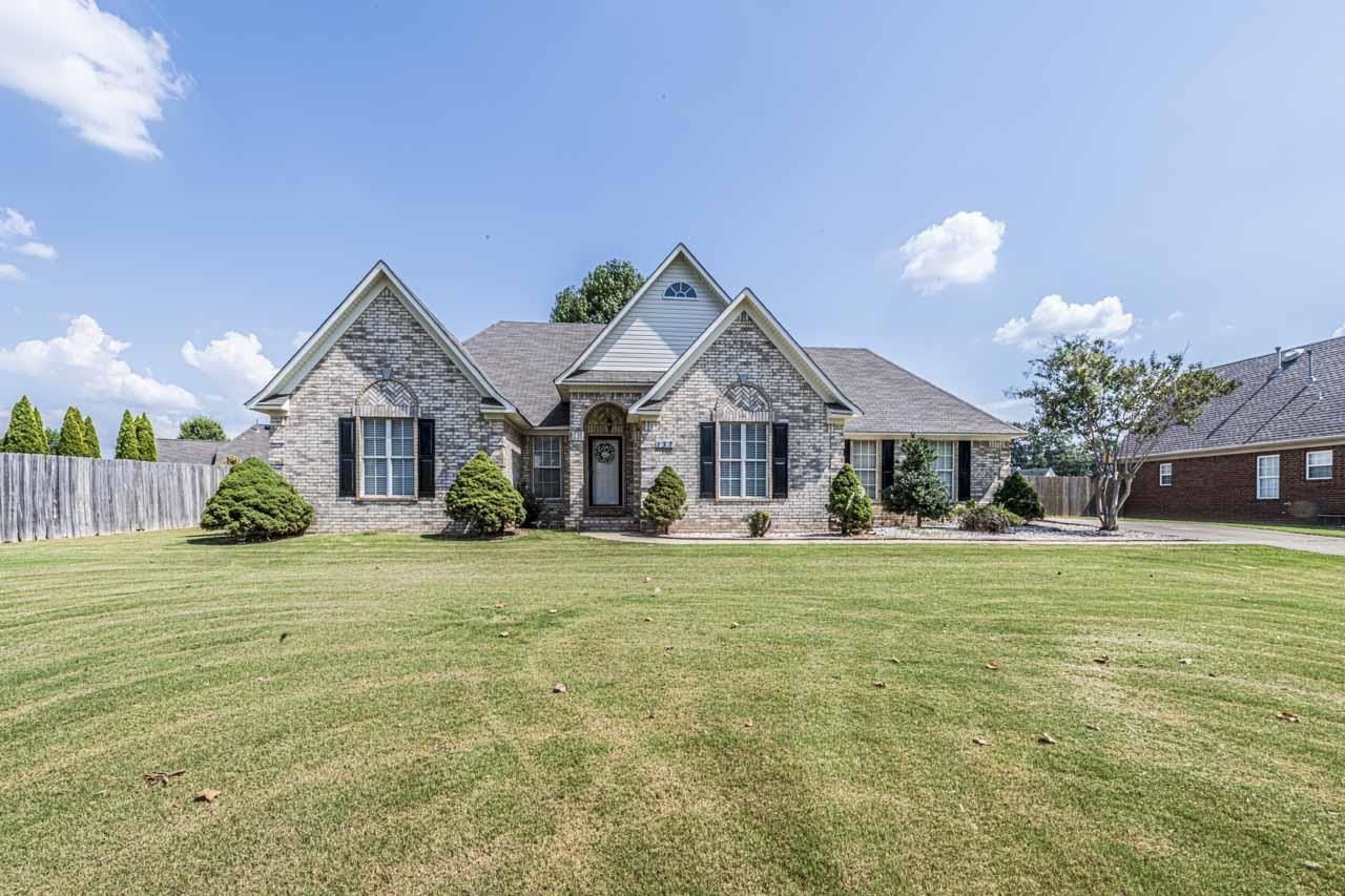 137 BEVERLY DR Atoka, TN 38004