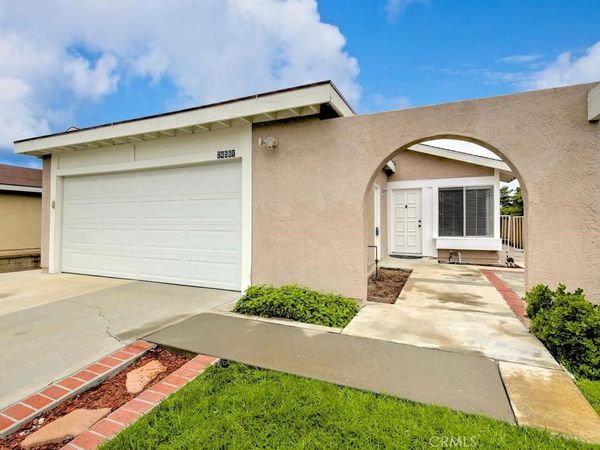 24561 Sadaba, Mission Viejo, CA 92692