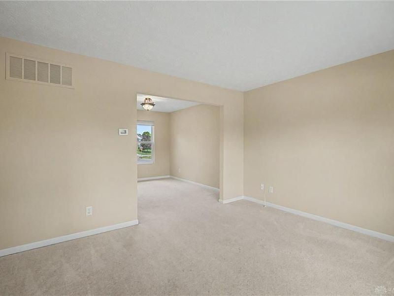 2339 Gardner Drive, Fairborn, OH 45324 Photo 9