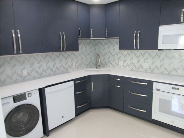 2449 COLUMBIA DR. , Unit 21, CLEARWATER, FL 33763