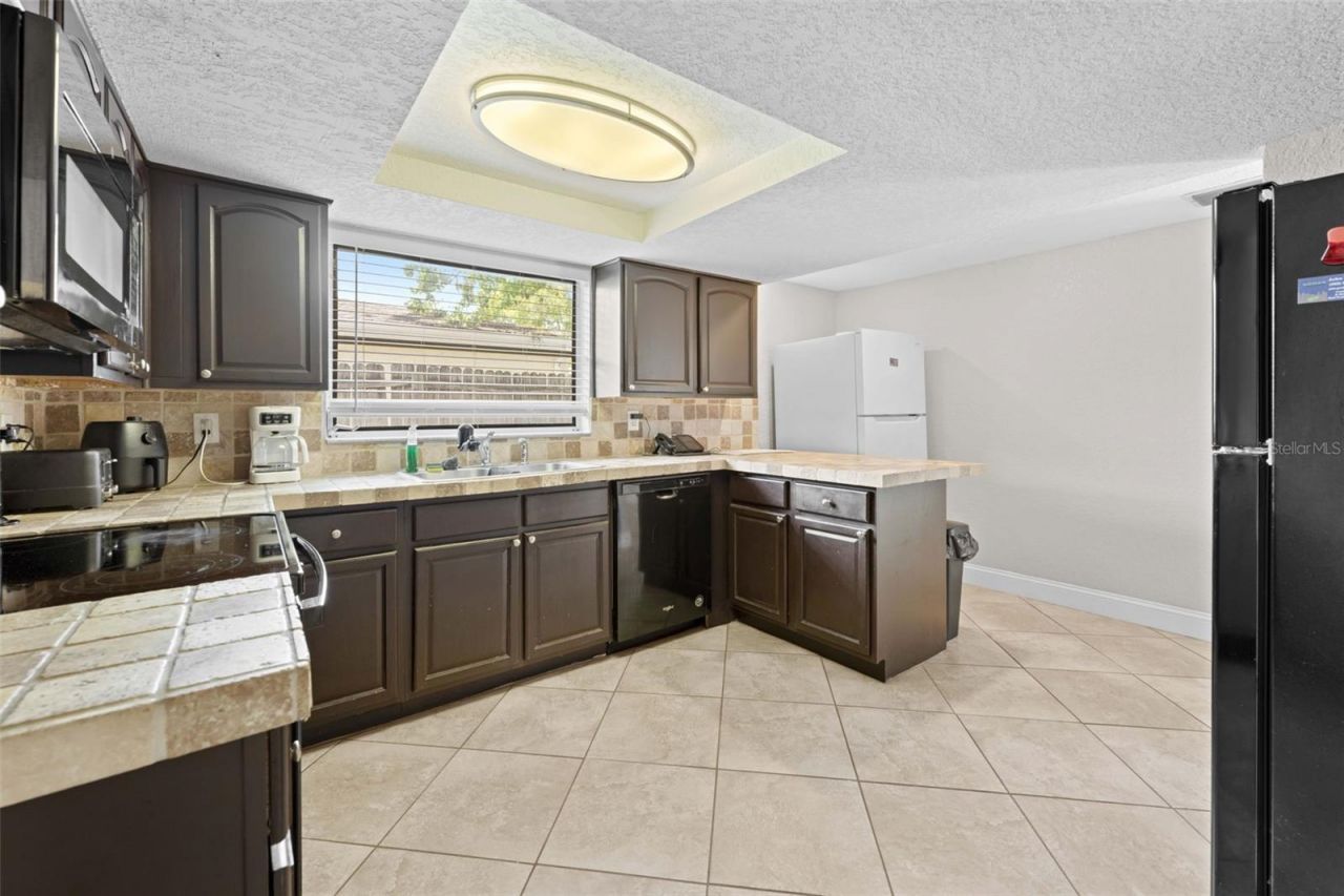 9131 Hunt Club Lane , Port Richey, FL 34668 Photo