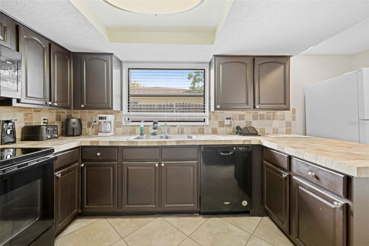 9131 Hunt Club Lane , Port Richey, FL 34668 Photo