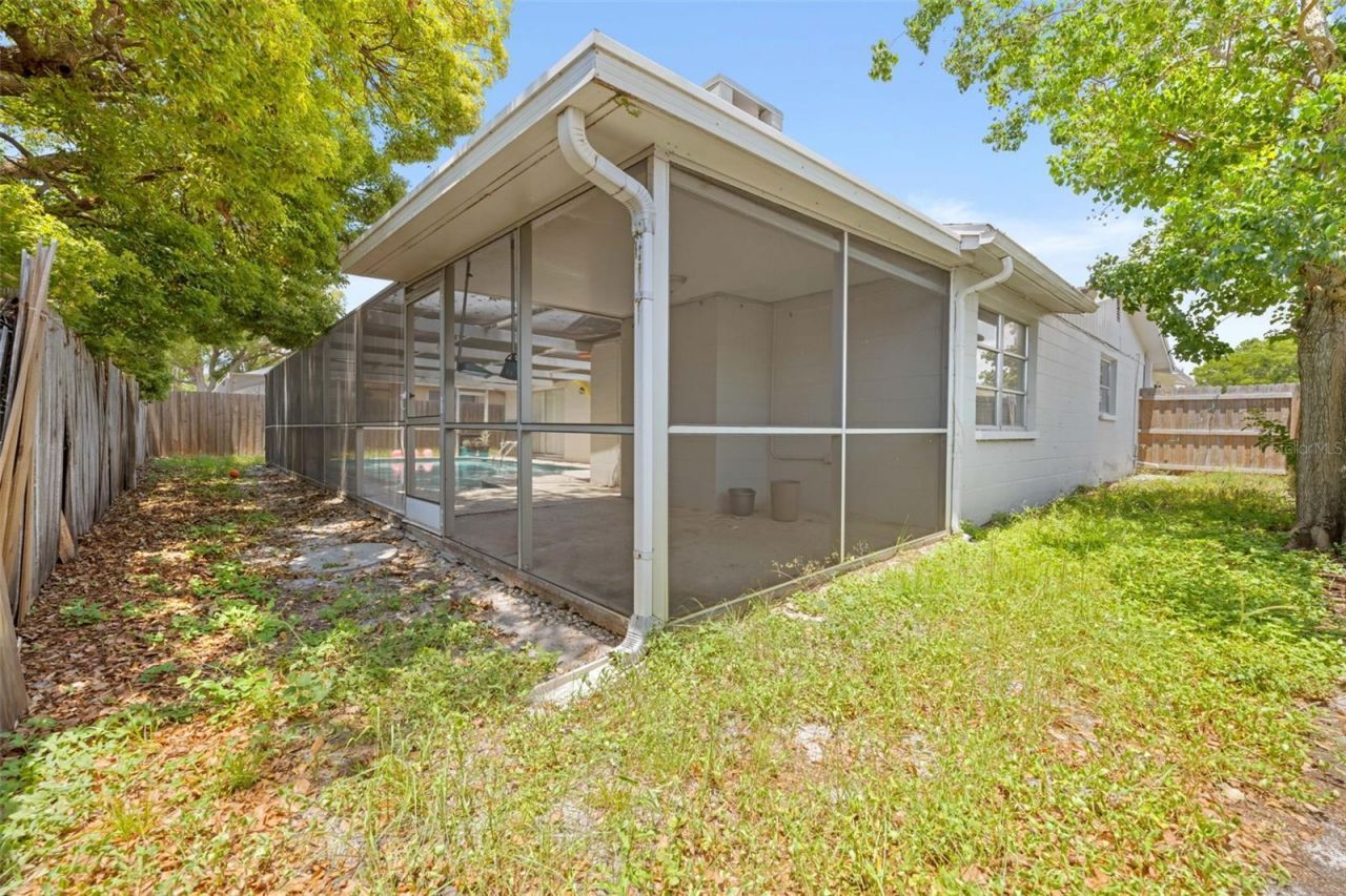 9131 Hunt Club Lane , Port Richey, FL 34668 Photo