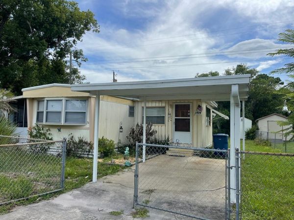 1924 SUNNY PALM DRIVE , ORMOND BEACH, FL 32174