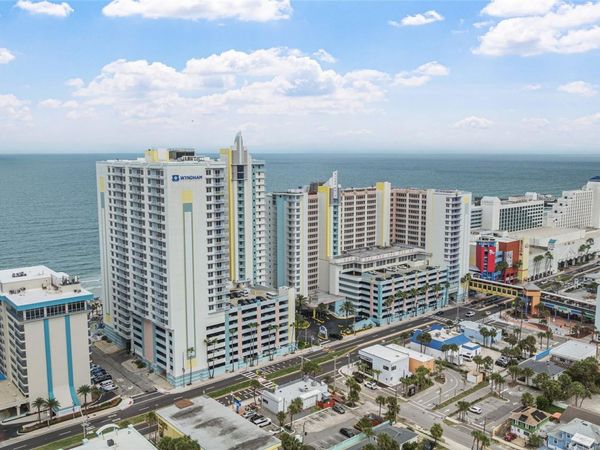 300 N ATLANTIC AVENUE , Unit 405, DAYTONA BEACH, FL 32118