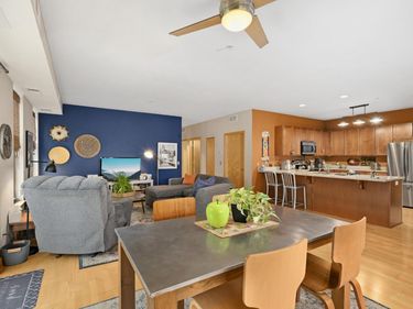 4500 Chicago Avenue, Unit 211, Minneapolis, MN 55407