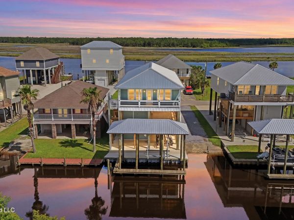 4062 Devon Street, Bay Saint Louis, MS 39520