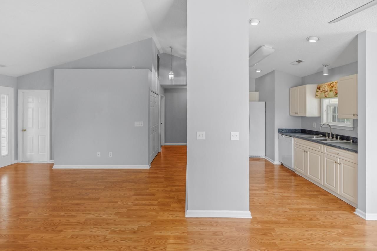 939 Don Donald Ct.  Photo 9